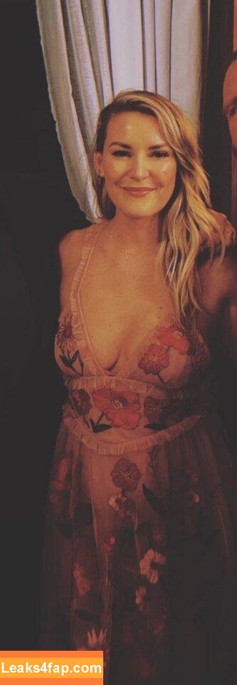 Renee Paquette / reneepaquette leaked photo photo #0100