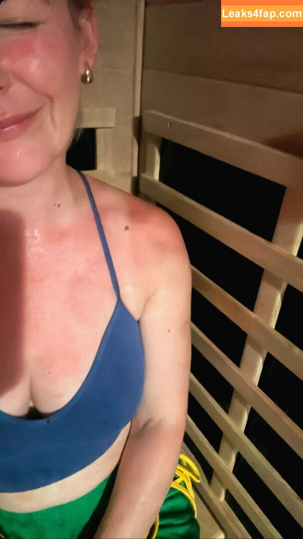 Renee Paquette / reneepaquette leaked photo photo #0384