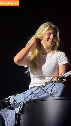 Renee Rapp photo #0245