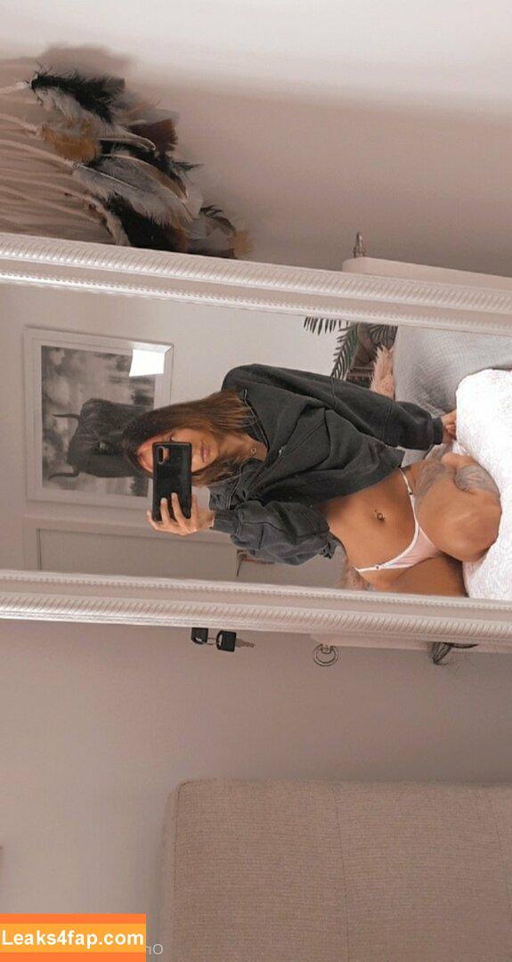 Renee Savy / renee_savy / reneesavy_ leaked photo photo #0001