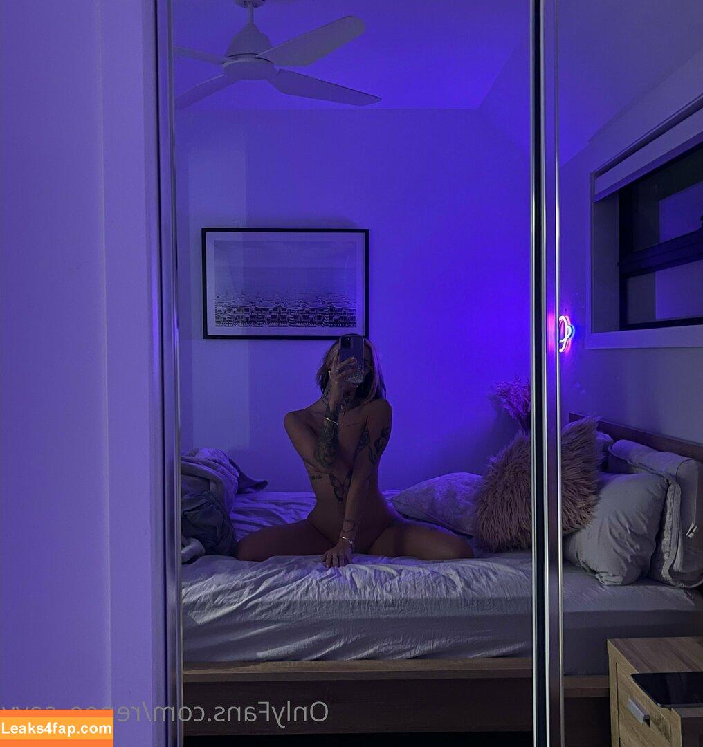 Renee Savy / renee_savy / reneesavy_ leaked photo photo #0115