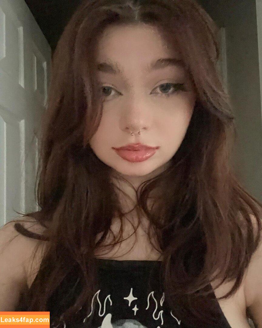 renhollister /  leaked photo photo #0018