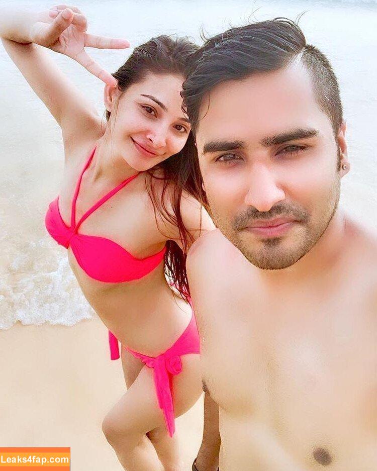 Renuca Singh Thakuri /  leaked photo photo #0002