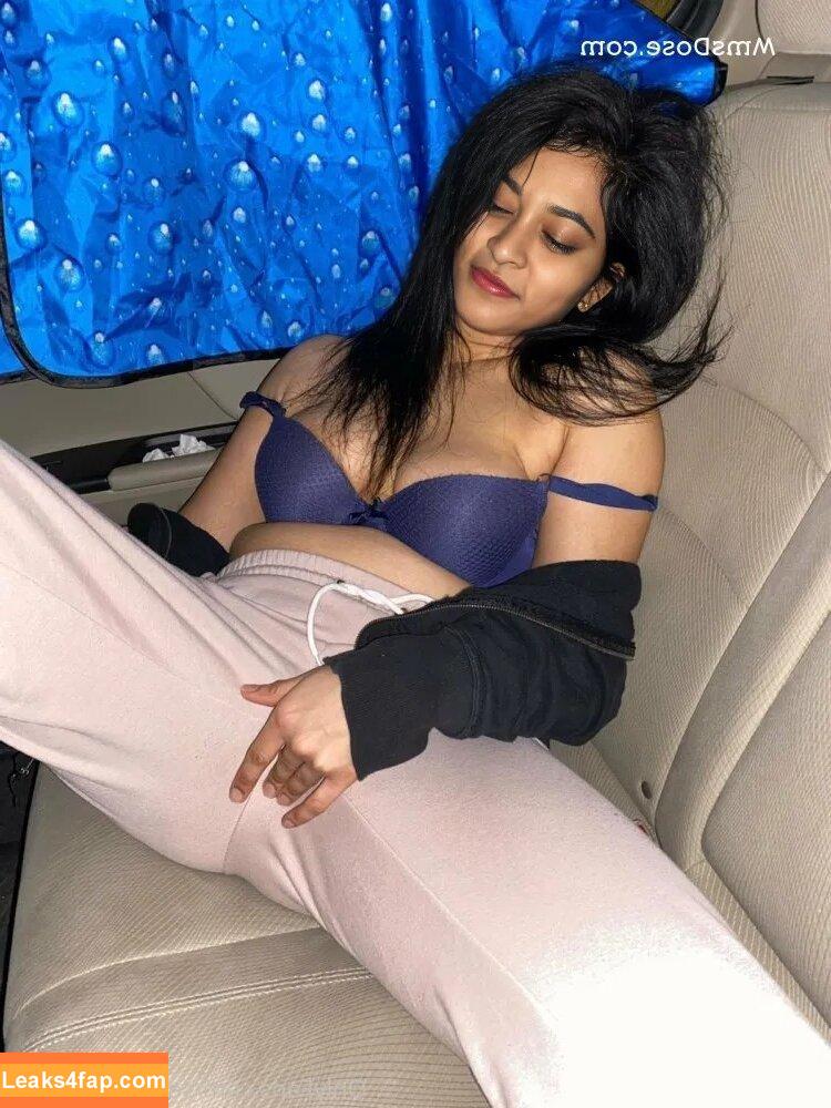 Reya Ghosh / riyaghosh2800 leaked photo photo #0007