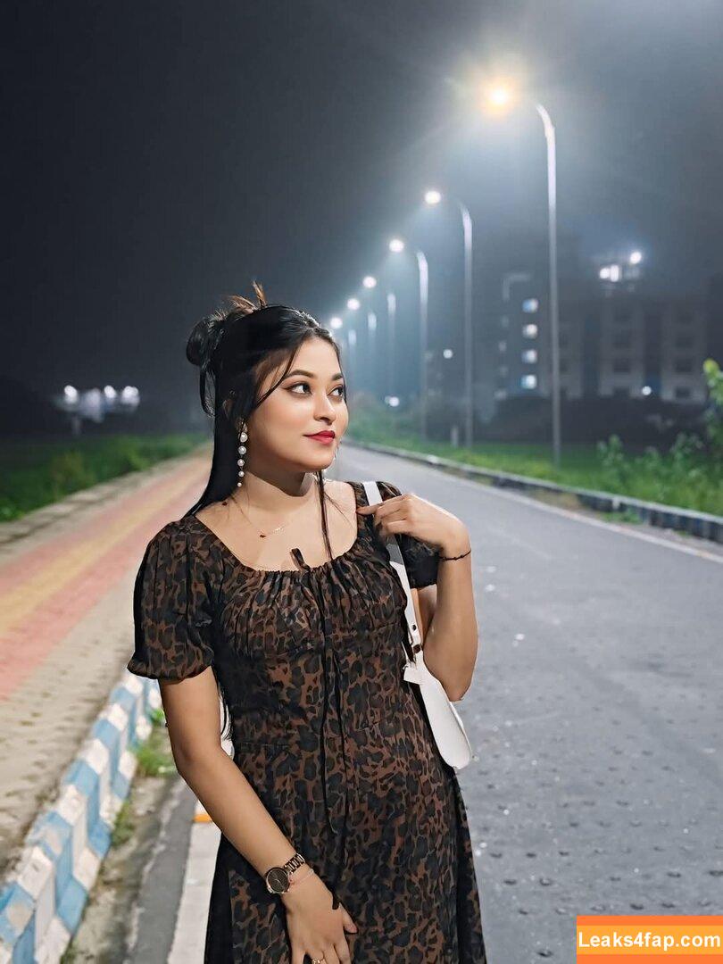 Reya Ghosh / riyaghosh2800 leaked photo photo #0033