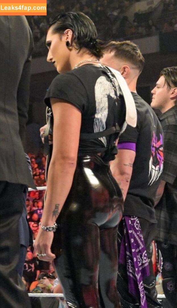 Rhea Ripley / RheaRipley_WWE / WWE / notrhearipley слитое фото фото #0915