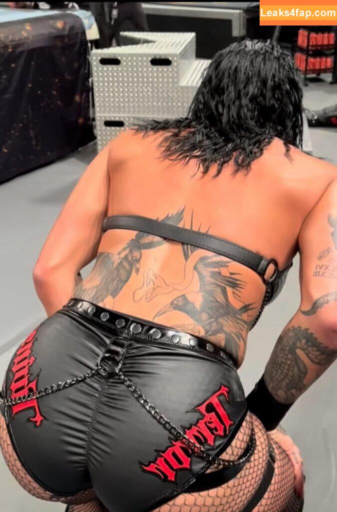 rhearipley /  leaked photo photo #0010