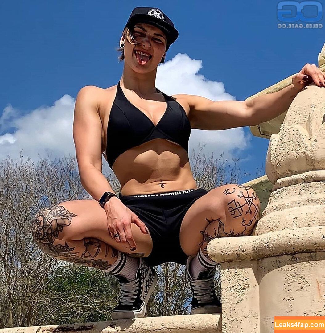 rhearipley /  leaked photo photo #0016