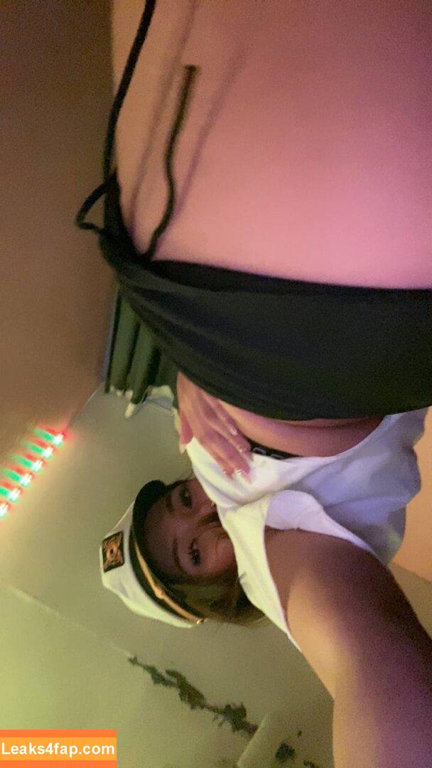 Rhioenna Lim / Rhioexxa_k / rrrrr_ely leaked photo photo #0007