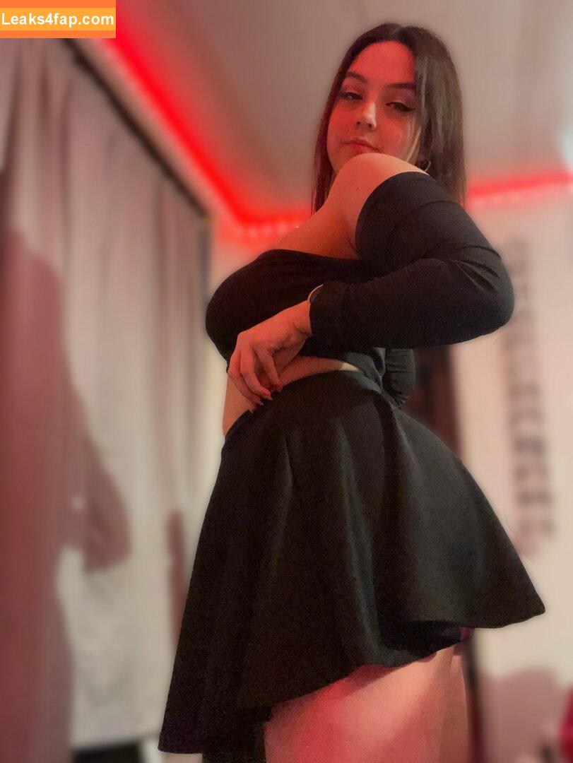 riah4real / Riah / mkkristine98 / riah4real__ leaked photo photo #0012