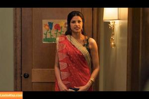 Richa Moorjani фото #0067