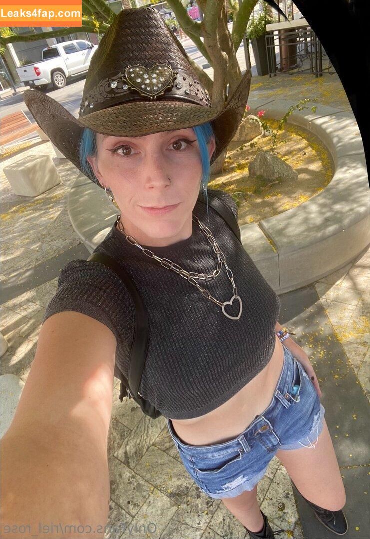 riel_rose / _rileyrose leaked photo photo #0001