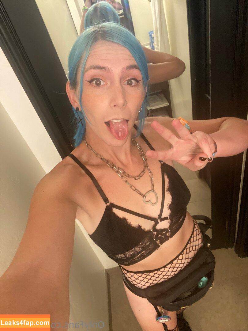 riel_rose / _rileyrose leaked photo photo #0004