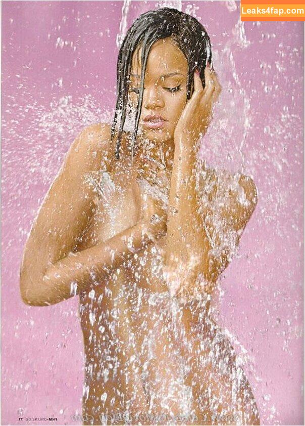 Rihanna / badgalriri leaked photo photo #0121