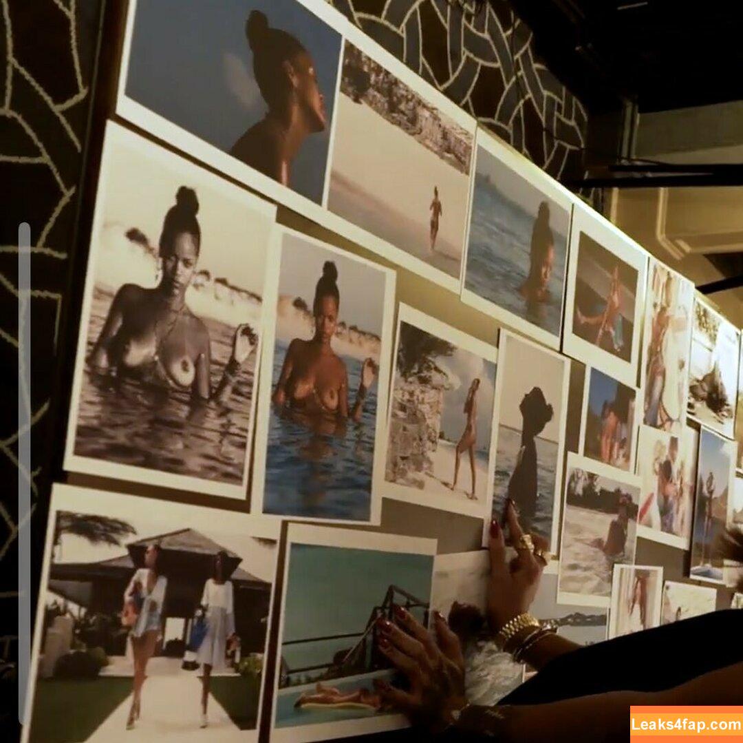 Rihanna / badgalriri слитое фото фото #0189