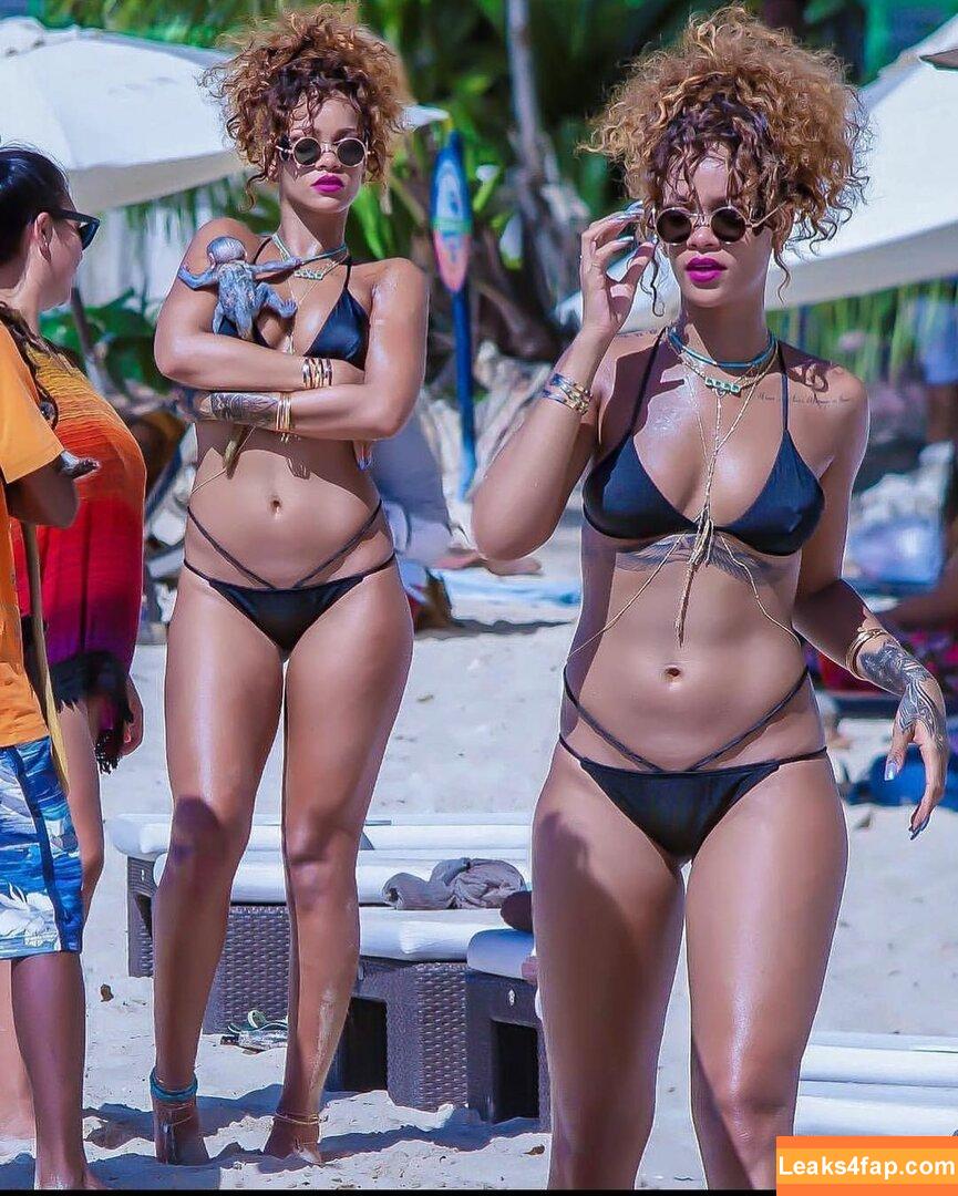 Rihanna / badgalriri leaked photo photo #0414
