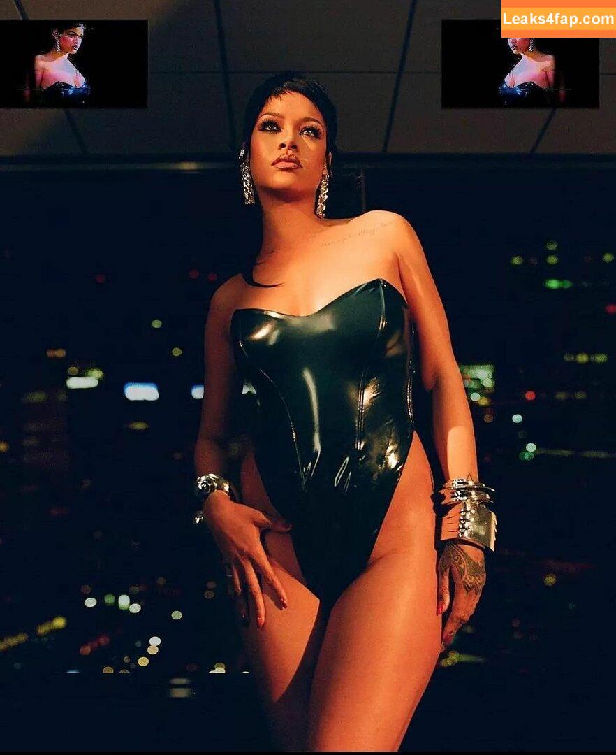 Rihanna / badgalriri leaked photo photo #0416