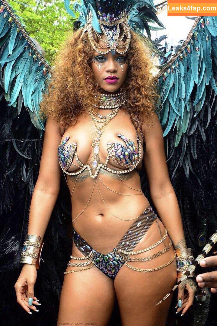 Rihanna / badgalriri слитое фото фото #0561