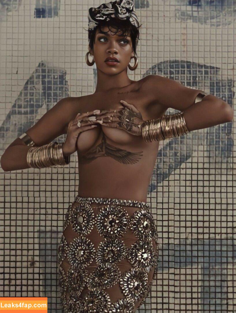 Rihanna / badgalriri leaked photo photo #0620