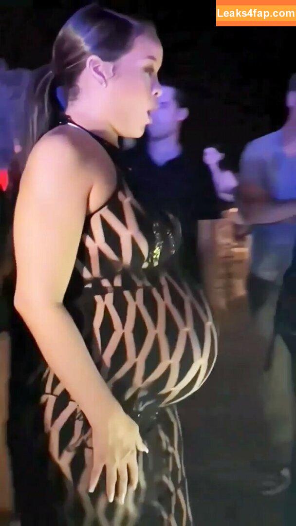 Rihanna / badgalriri leaked photo photo #0802