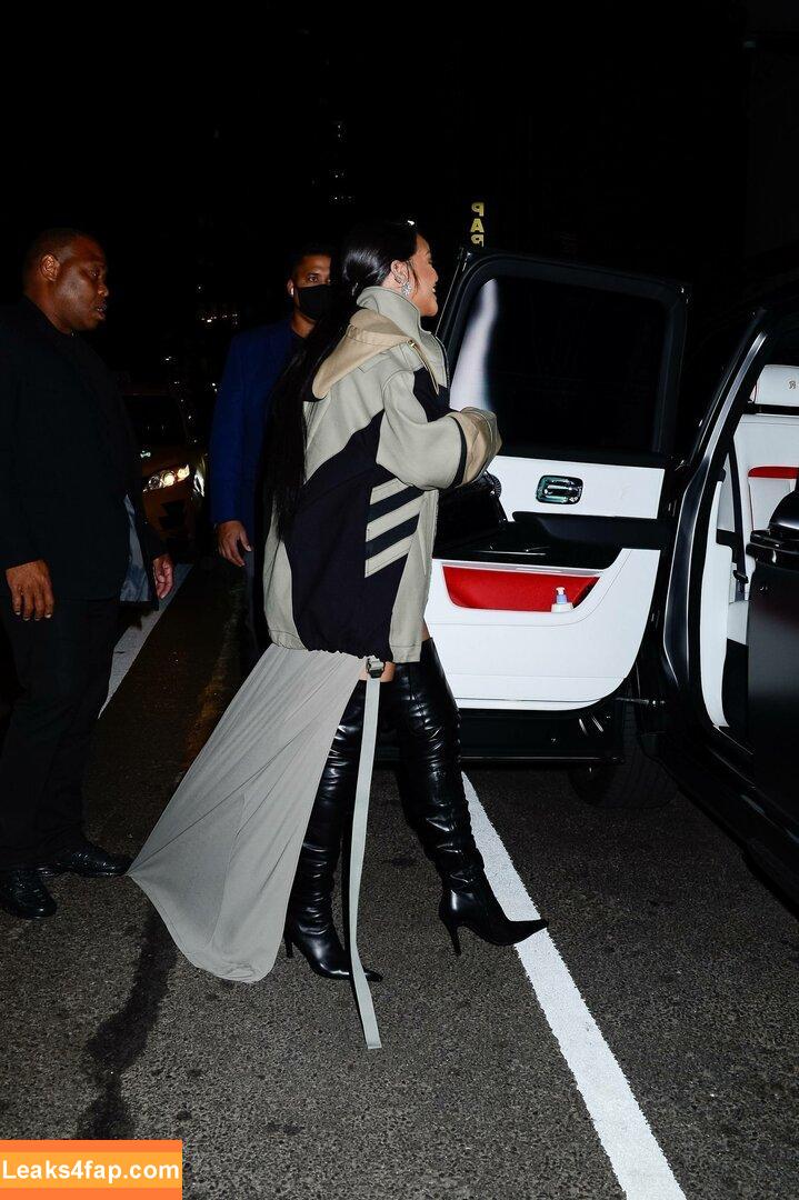 Rihanna / badgalriri leaked photo photo #0828