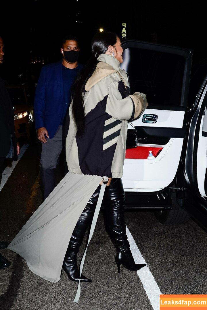 Rihanna / badgalriri leaked photo photo #0830