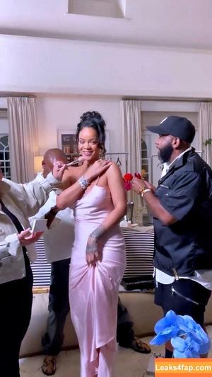 Rihanna photo #0067