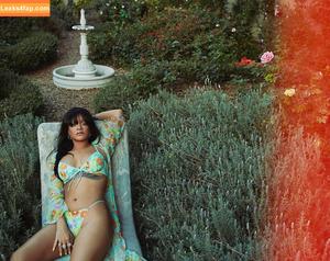 Rihanna photo #0145