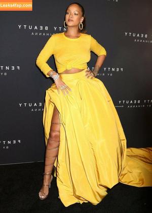 Rihanna photo #0307