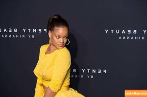 Rihanna photo #0338