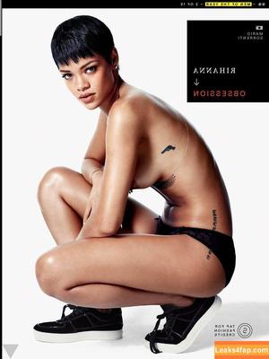 Rihanna photo #0371