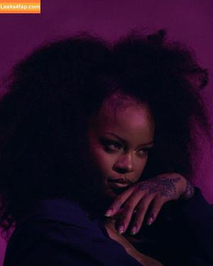 Rihanna photo #0461
