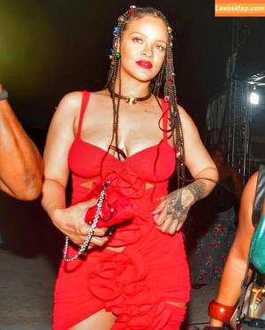 Rihanna photo #0487