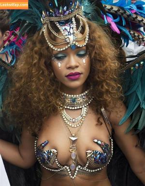 Rihanna photo #0618
