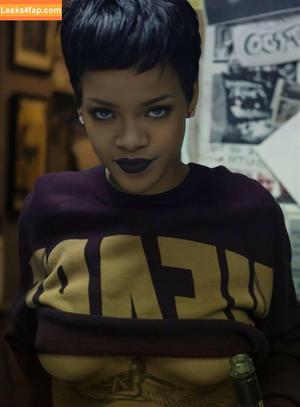 Rihanna photo #0624