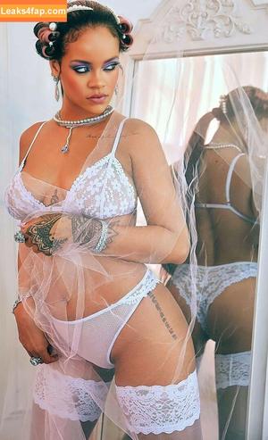 Rihanna photo #0648
