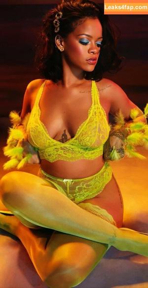 Rihanna photo #0683