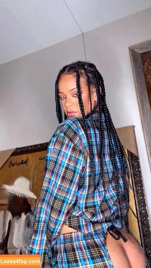 Rihanna photo #0704