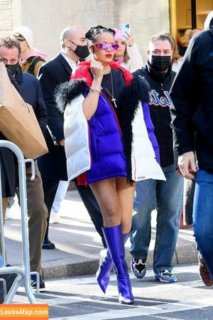 Rihanna photo #0781