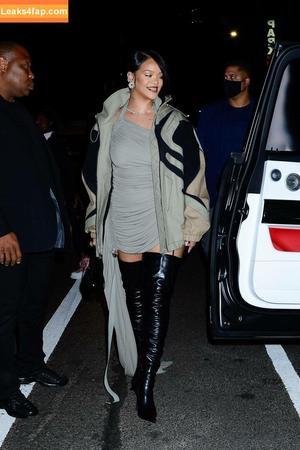 Rihanna photo #0824