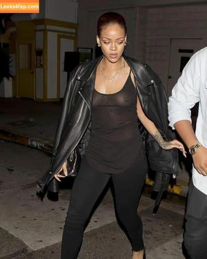 Rihanna photo #0862
