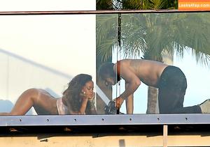 Rihanna photo #0901
