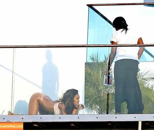 Rihanna photo #0912