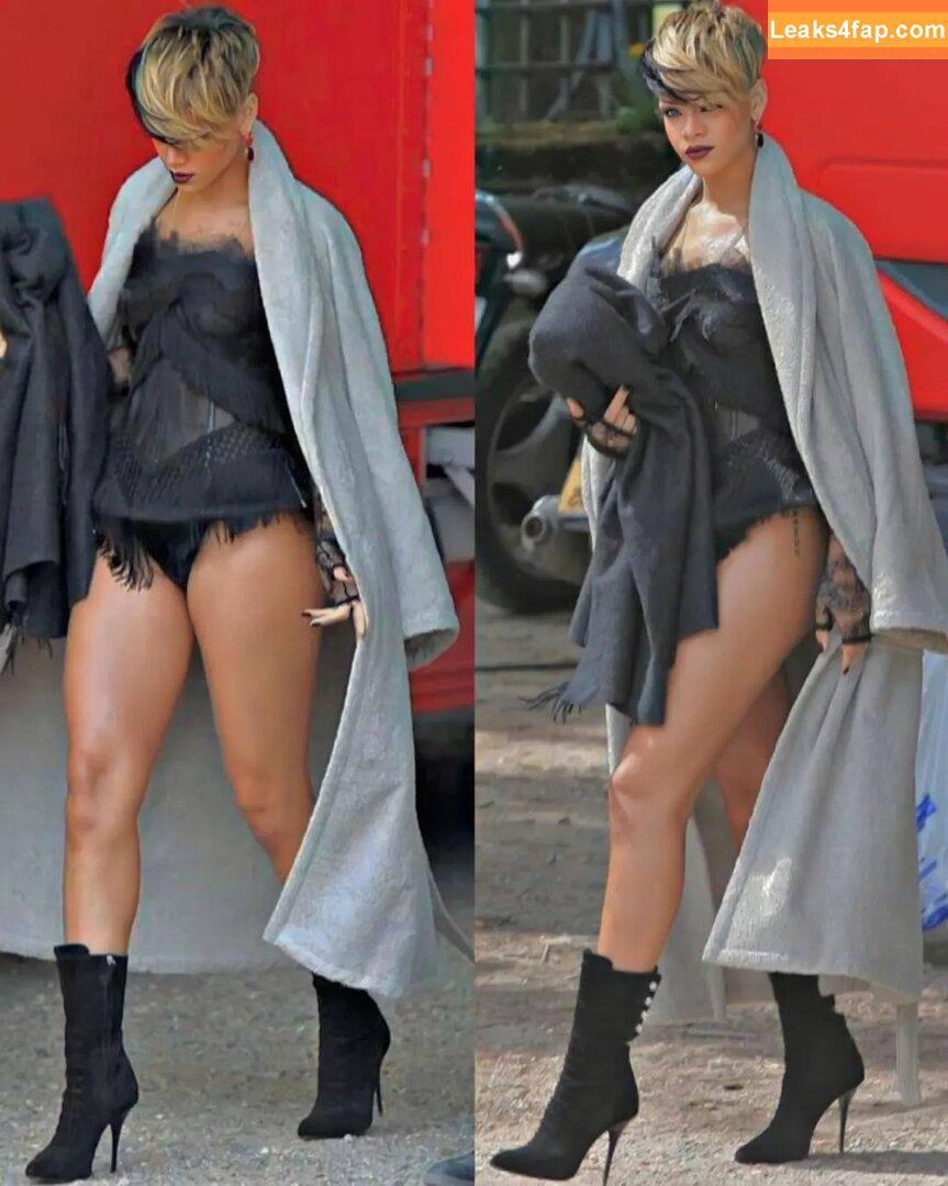 Rihanna / badgalriri leaked photo photo #1341