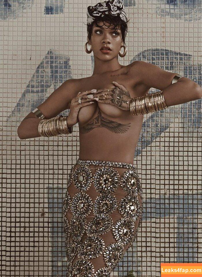 Rihanna / badgalriri leaked photo photo #1480