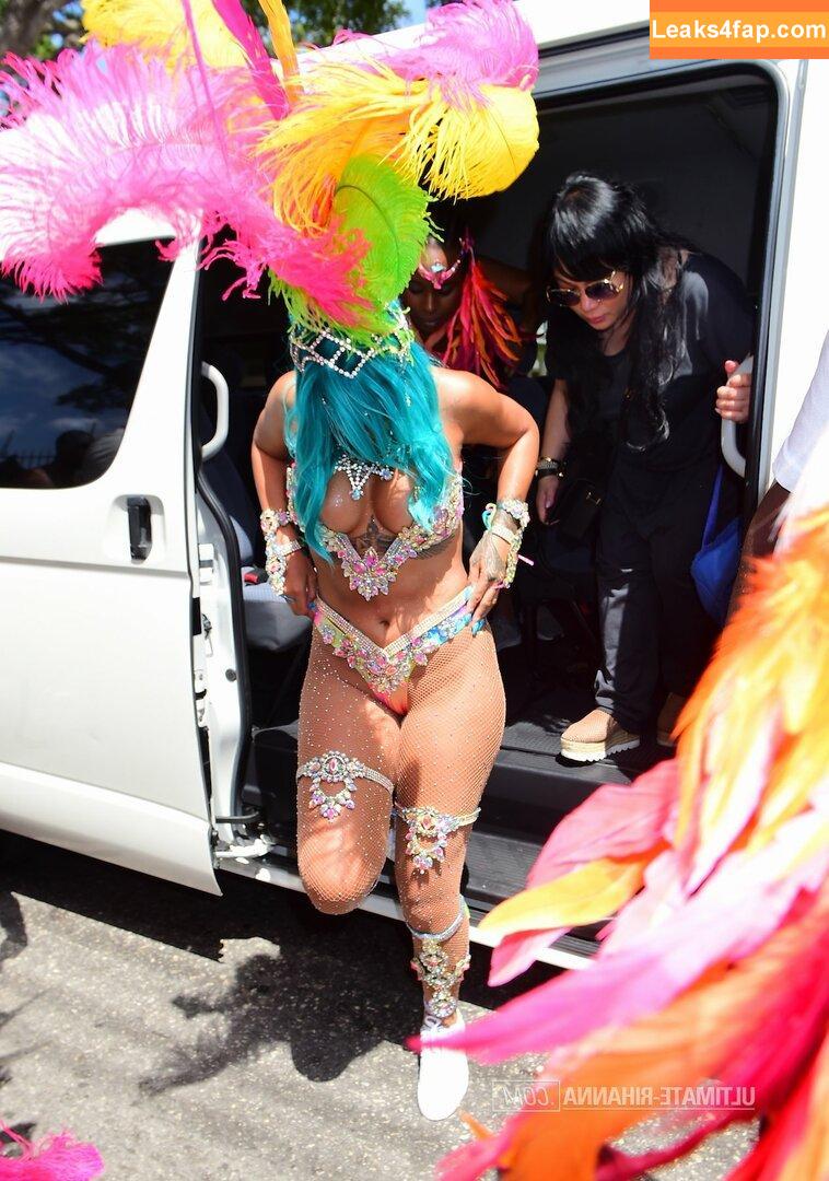 Rihanna / badgalriri leaked photo photo #1579