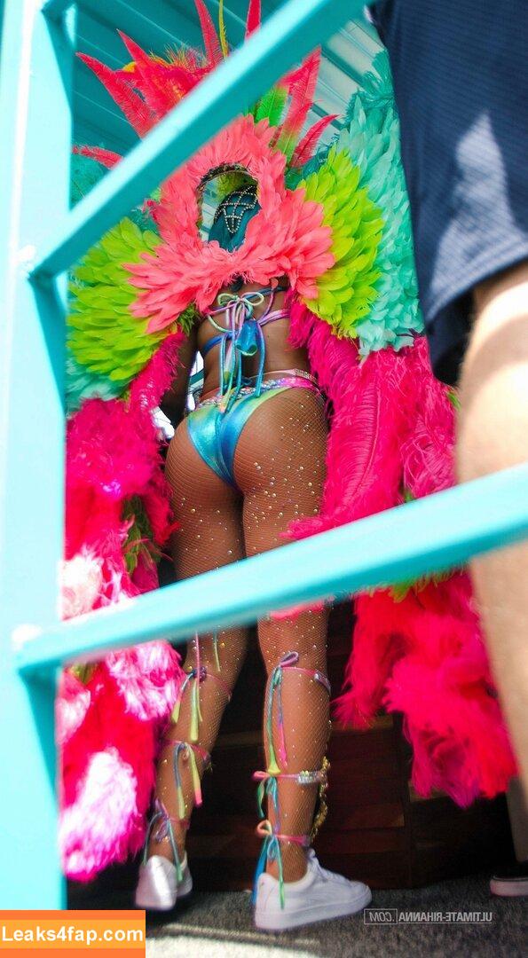 Rihanna / badgalriri leaked photo photo #1624