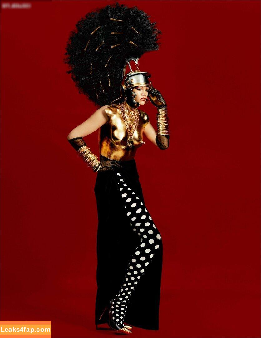 Rihanna / badgalriri leaked photo photo #1717