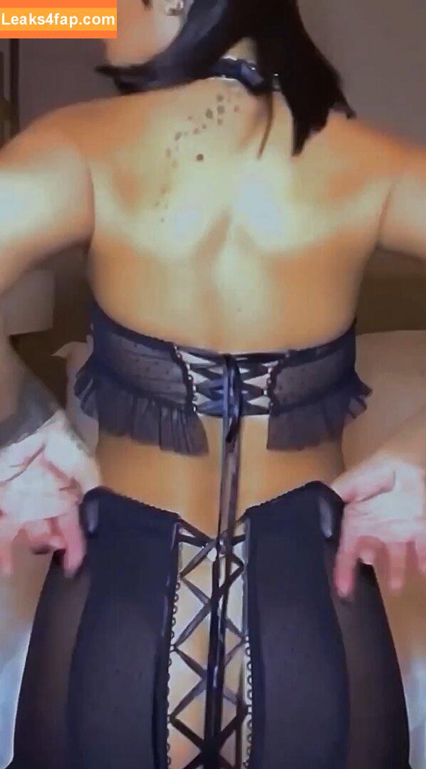 Rihanna / badgalriri leaked photo photo #1874