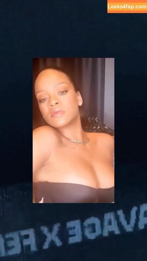 Rihanna photo #1503